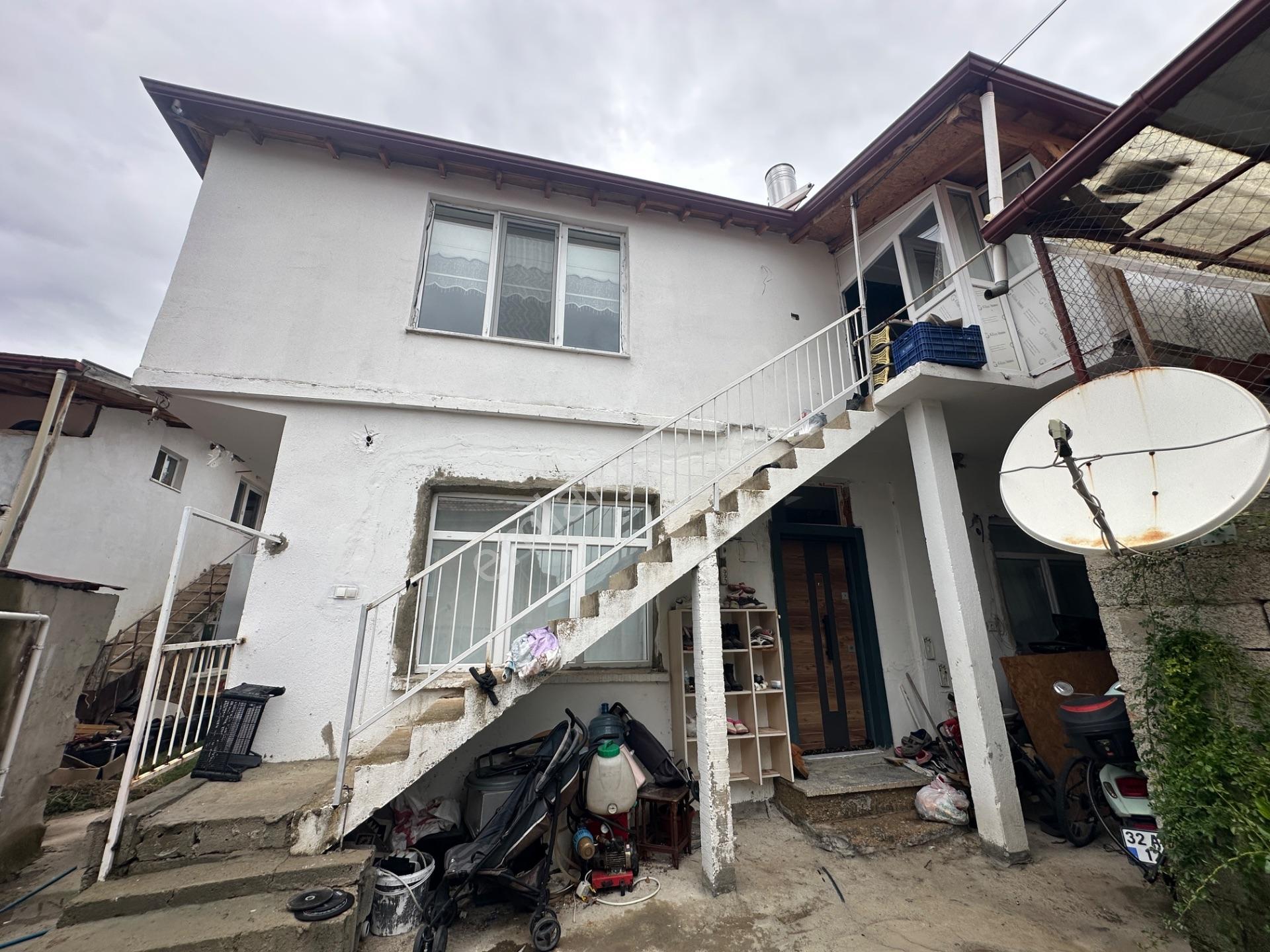 Atabey’de 263 M² Arsa İçerisinde 2 Ayrı Tapulu Müstakil Ev — fotoğraf 2