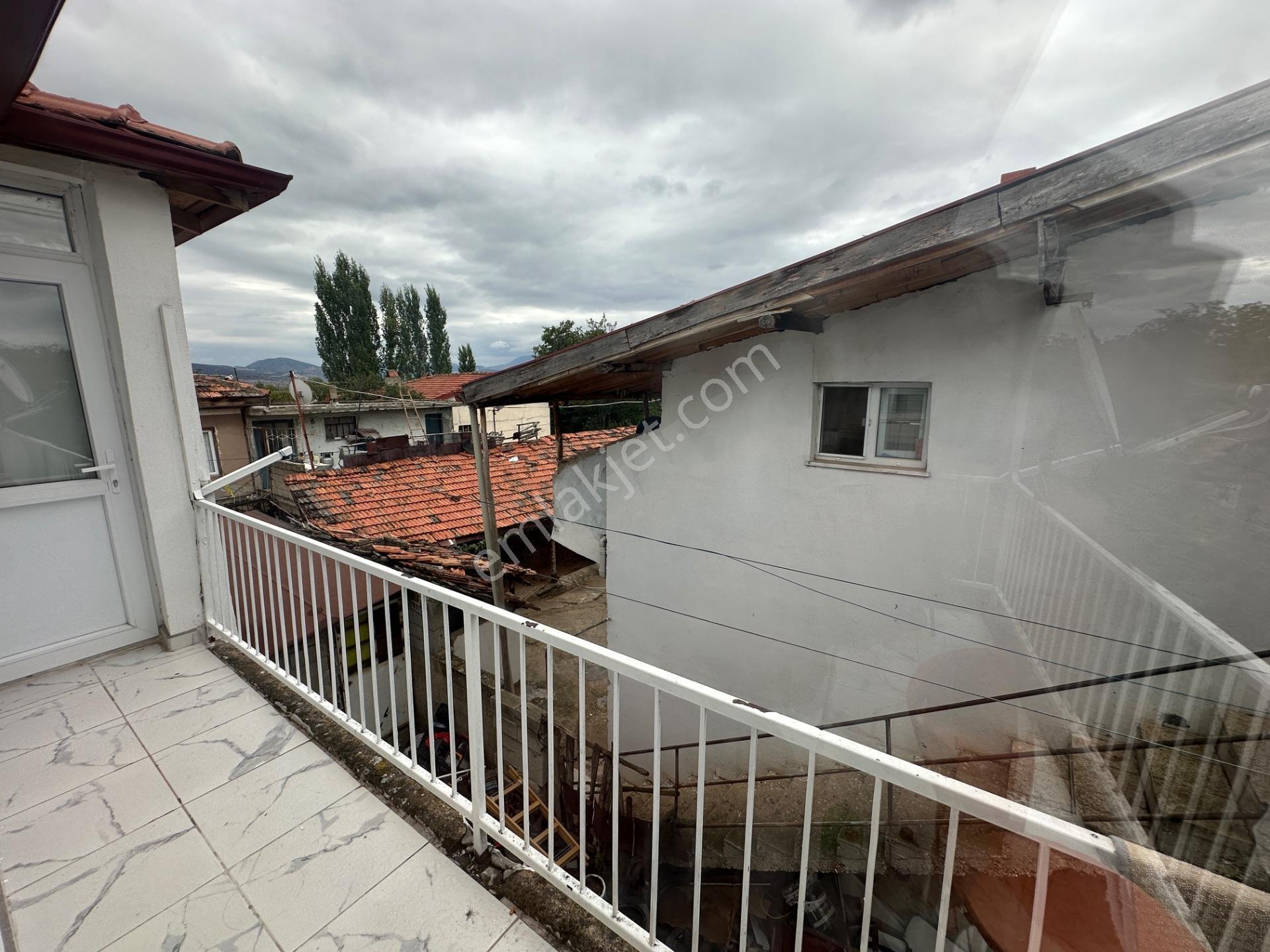 Atabey’de 263 M² Arsa İçerisinde 2 Ayrı Tapulu Müstakil Ev — fotoğraf 9