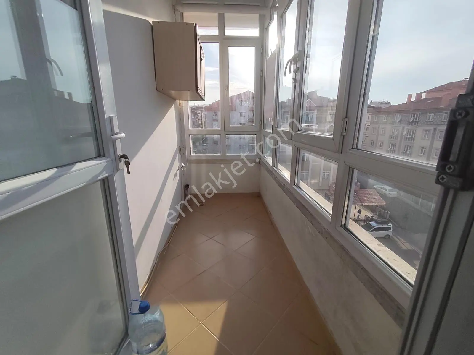 Yılmaz Gayrimenkulden Asansörlü Cadde Üzeri Masrafsız 3+1 Öncephe 3 Kat Satılık Daire Pazarlık Var — fotoğraf 13