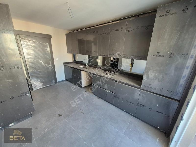 Kıyıboyunda Sosyal Donatılı Sitede Havuz Manzaralı Lüx 3+1 Daire — fotoğraf 5
