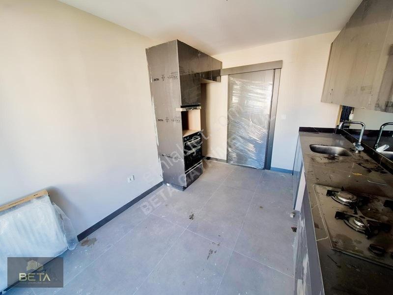 Kıyıboyunda Sosyal Donatılı Sitede Havuz Manzaralı Lüx 3+1 Daire — fotoğraf 6