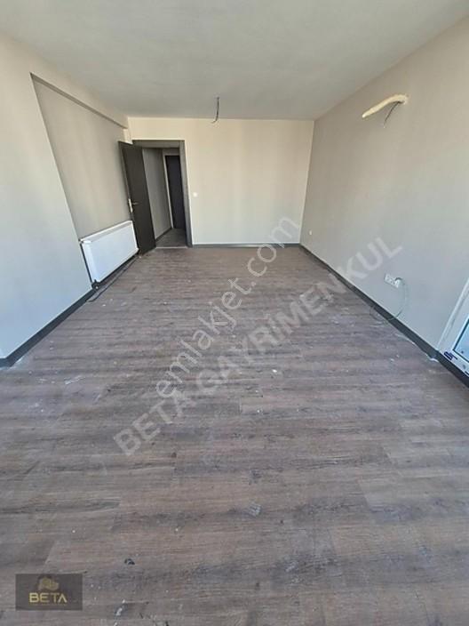 Kıyıboyunda Sosyal Donatılı Sitede Havuz Manzaralı Lüx 3+1 Daire — fotoğraf 10