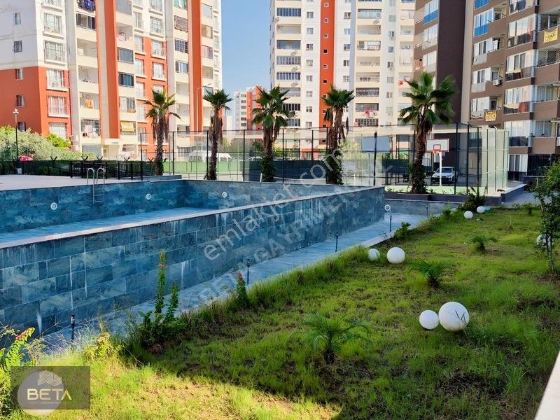 Kıyıboyunda Sosyal Donatılı Sitede Havuz Manzaralı Lüx 3+1 Daire — fotoğraf 34