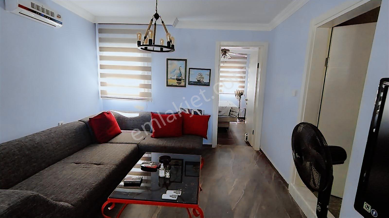 Çeşme Burcu Sitesinde Full Tadilatlı Büyük Bahçeli 3+1 Villa!!! — fotoğraf 13