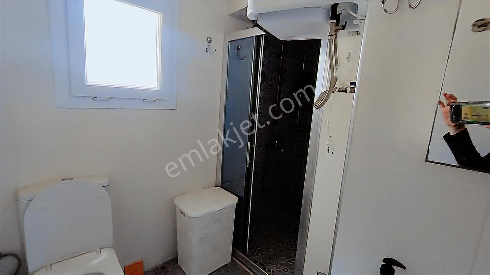 Çeşme Burcu Sitesinde Full Tadilatlı Büyük Bahçeli 3+1 Villa!!! — fotoğraf 27
