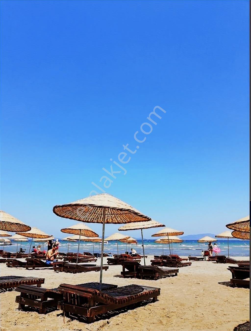 Çeşme Burcu Sitesinde Full Tadilatlı Büyük Bahçeli 3+1 Villa!!! — fotoğraf 35