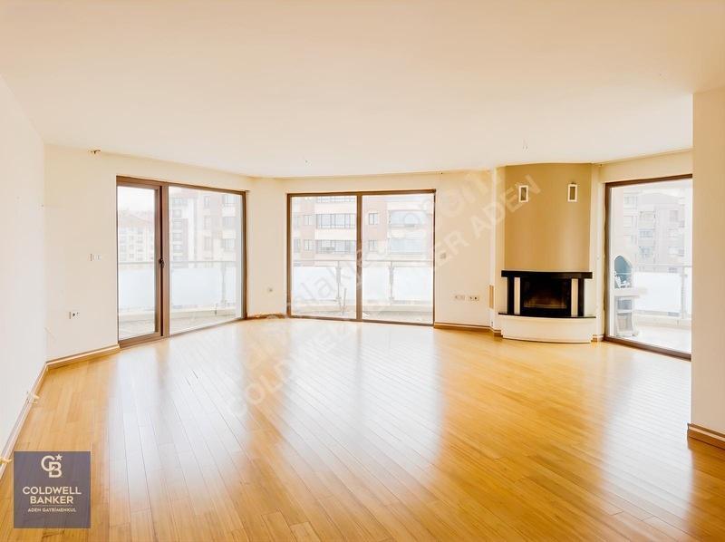 Çukurambar Mahallesinde Cadde Üstünde 3+1 Ada Mutfaklı 189m2 Net — fotoğraf 6