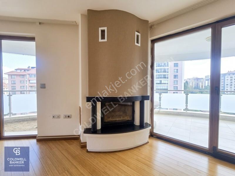 Çukurambar Mahallesinde Cadde Üstünde 3+1 Ada Mutfaklı 189m2 Net — fotoğraf 9
