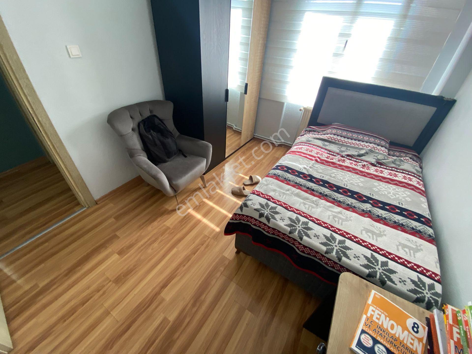 Acill Buca İşçievleri Barış Mah.de 3+1 130m2 Dgazlı Üç Cepheli Havadar Ferah Satılık Daire — fotoğraf 15
