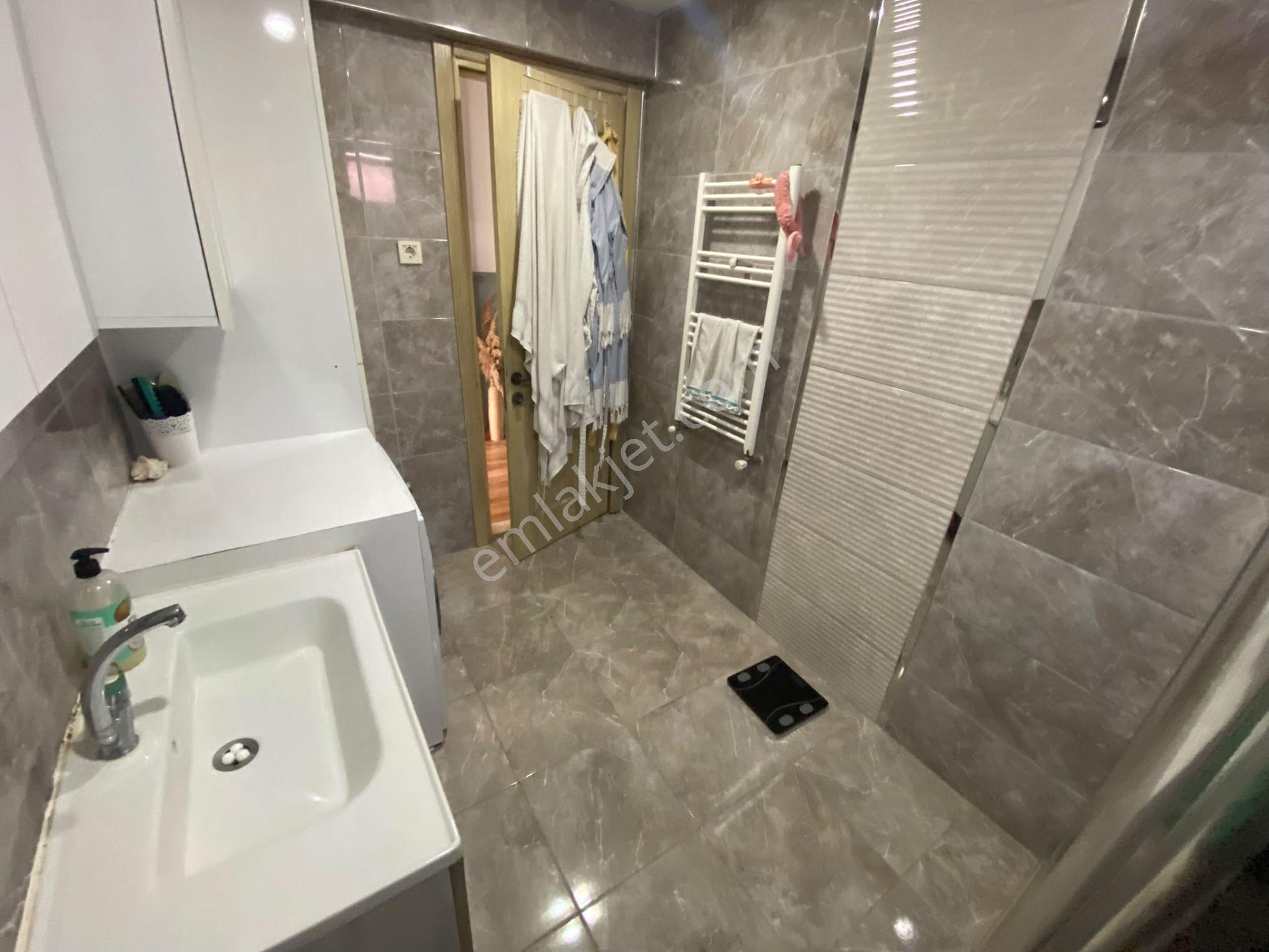 Acill Buca İşçievleri Barış Mah.de 3+1 130m2 Dgazlı Üç Cepheli Havadar Ferah Satılık Daire — fotoğraf 23