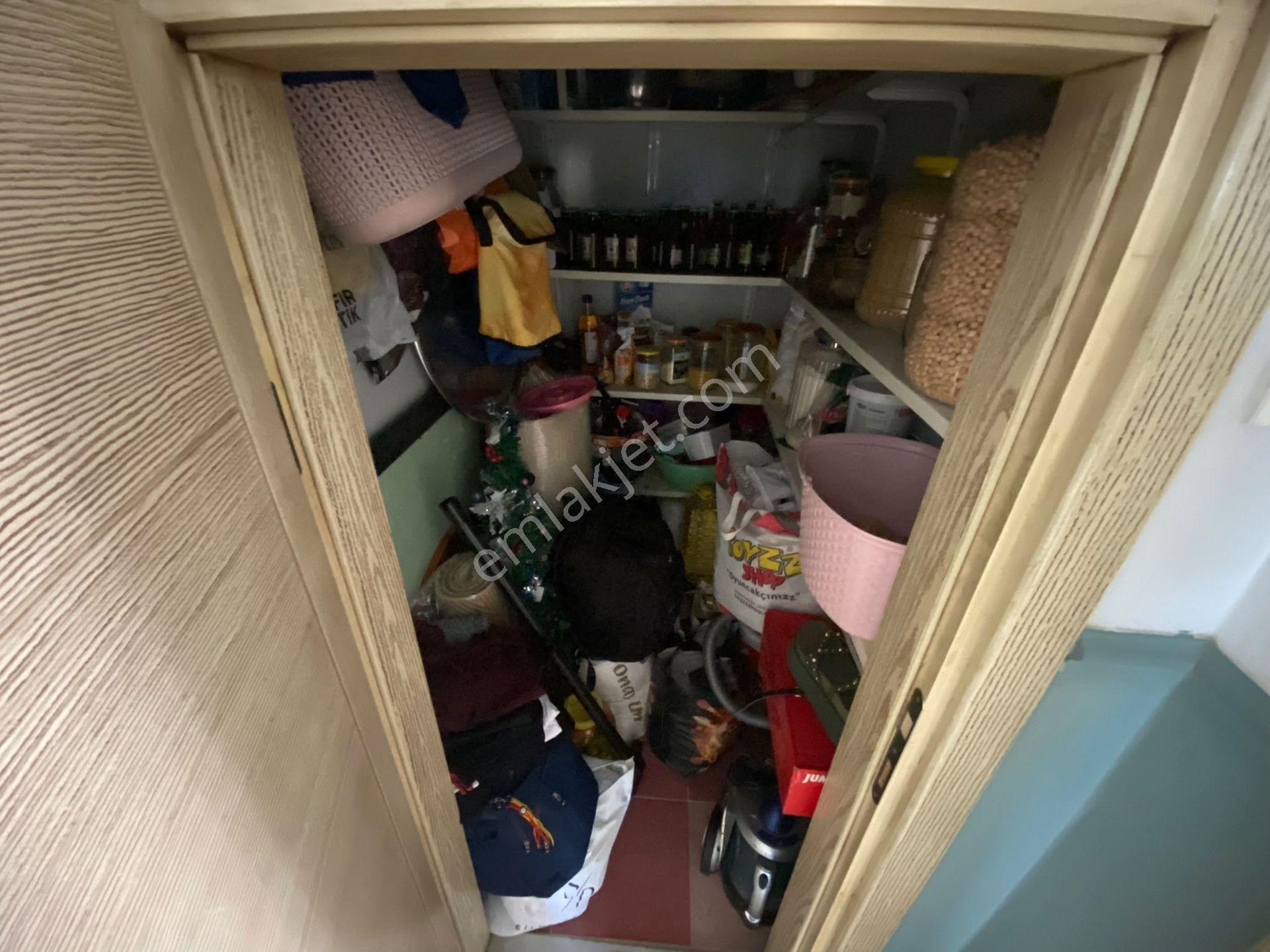 Acill Buca İşçievleri Barış Mah.de 3+1 130m2 Dgazlı Üç Cepheli Havadar Ferah Satılık Daire — fotoğraf 28