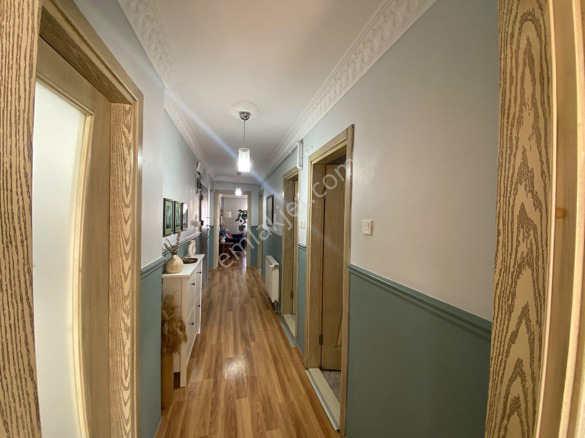 Acill Buca İşçievleri Barış Mah.de 3+1 130m2 Dgazlı Üç Cepheli Havadar Ferah Satılık Daire — fotoğraf 30