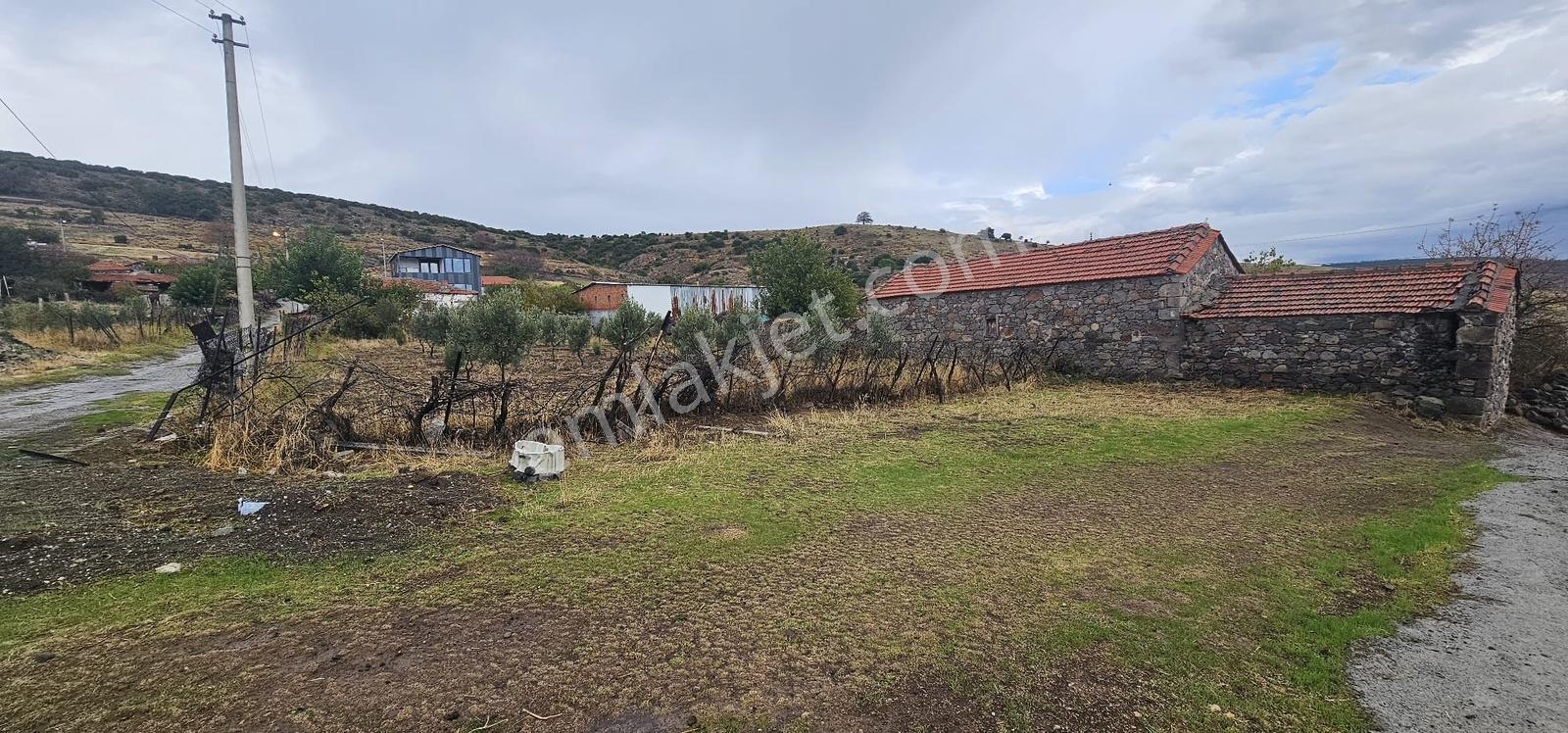 Bahçedere Köyünde Ruhsatı Alınmış İmarlı Arsa — fotoğraf 8