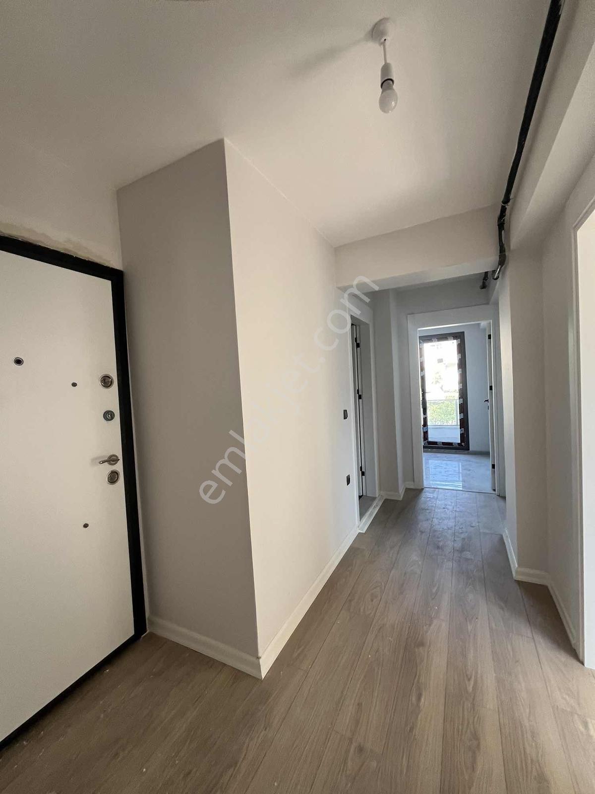 Özlüce'de Oturuma Hazır Satılık 2+1 Daire — fotoğraf 10