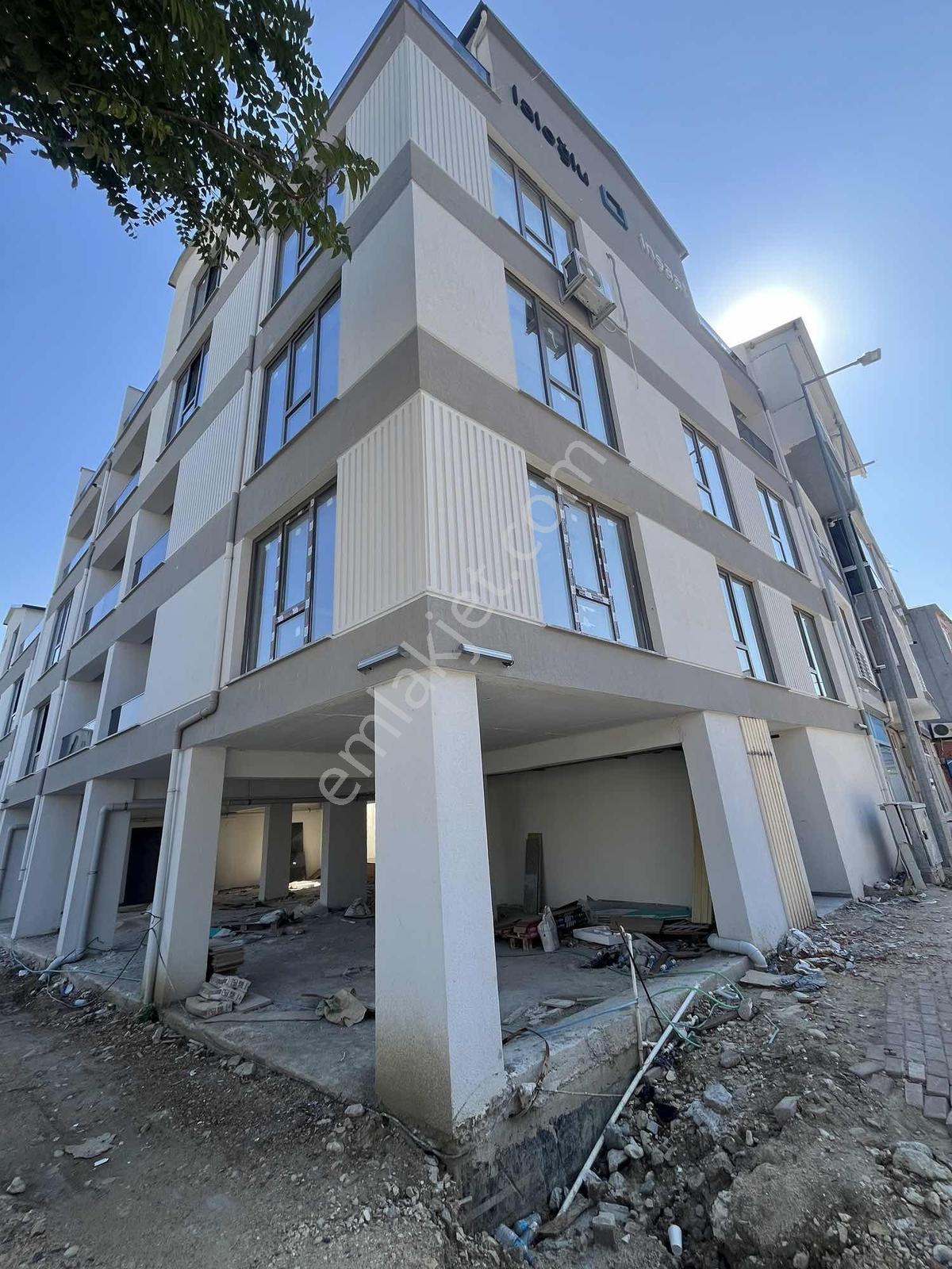 Özlüce'de Oturuma Hazır Satılık 2+1 Daire — fotoğraf 32