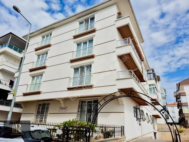 Elvankent Topçu'da Önü Açık Manzaralı Geniş Satılık 3+1 Daire — fotoğraf 24