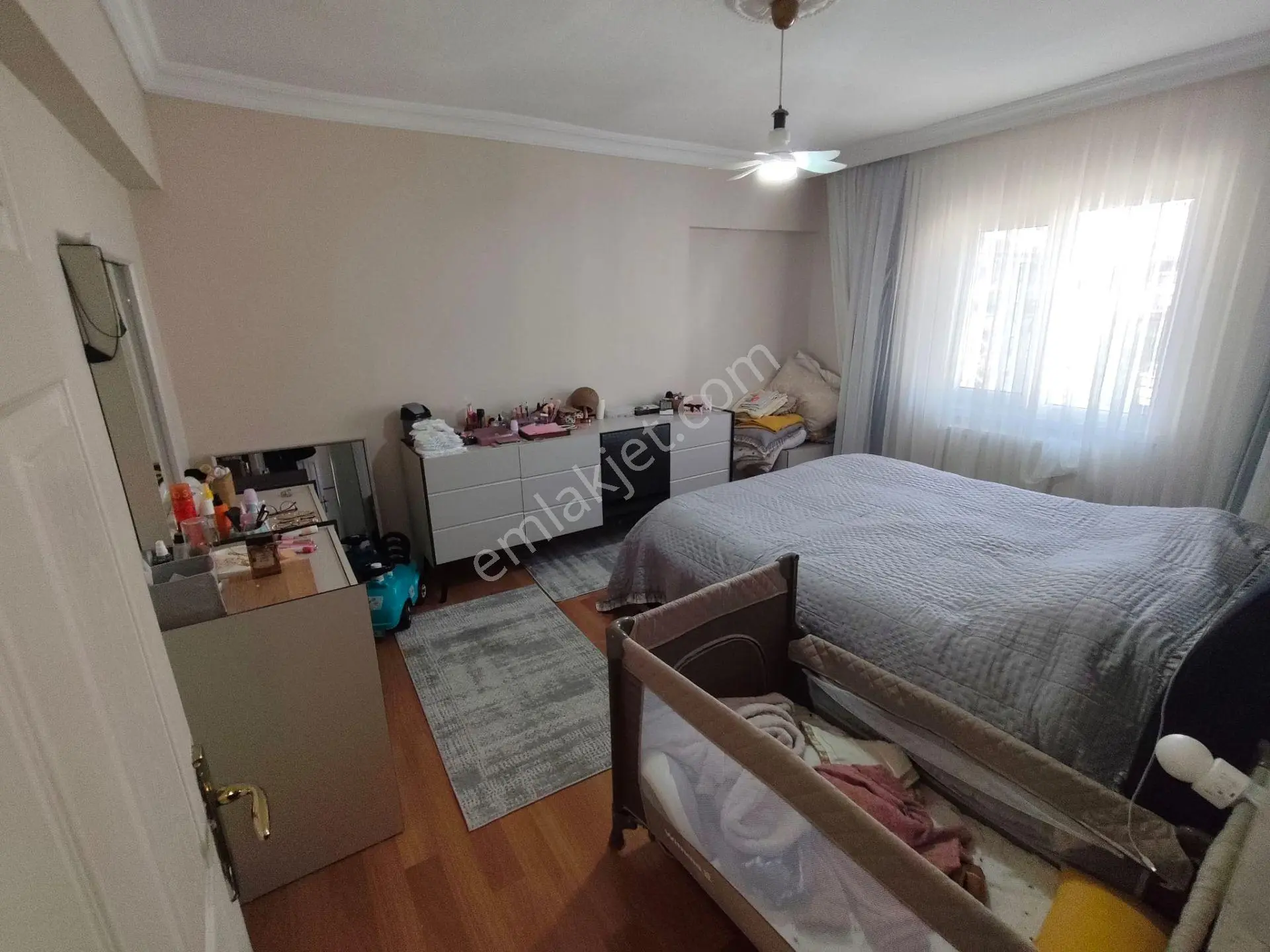 Yılmaz Gayrimenkul Den Atatürk Mah 3+1 Arakatta 135m2 Lüx Yapılı Köşe Başı Kök Tapu Daire — fotoğraf 13