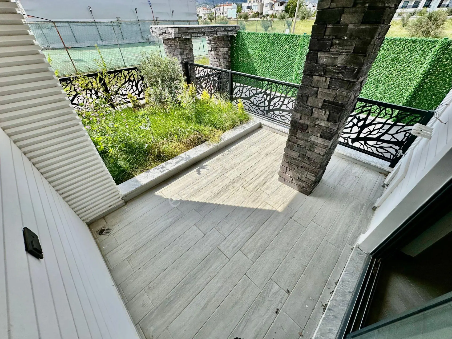 ꧁ Ay Emlak'tan꧂ Denize 100 M Kazdağı Manzaralı Geniş Teraslı 4+1 Yazlık Ev — fotoğraf 9