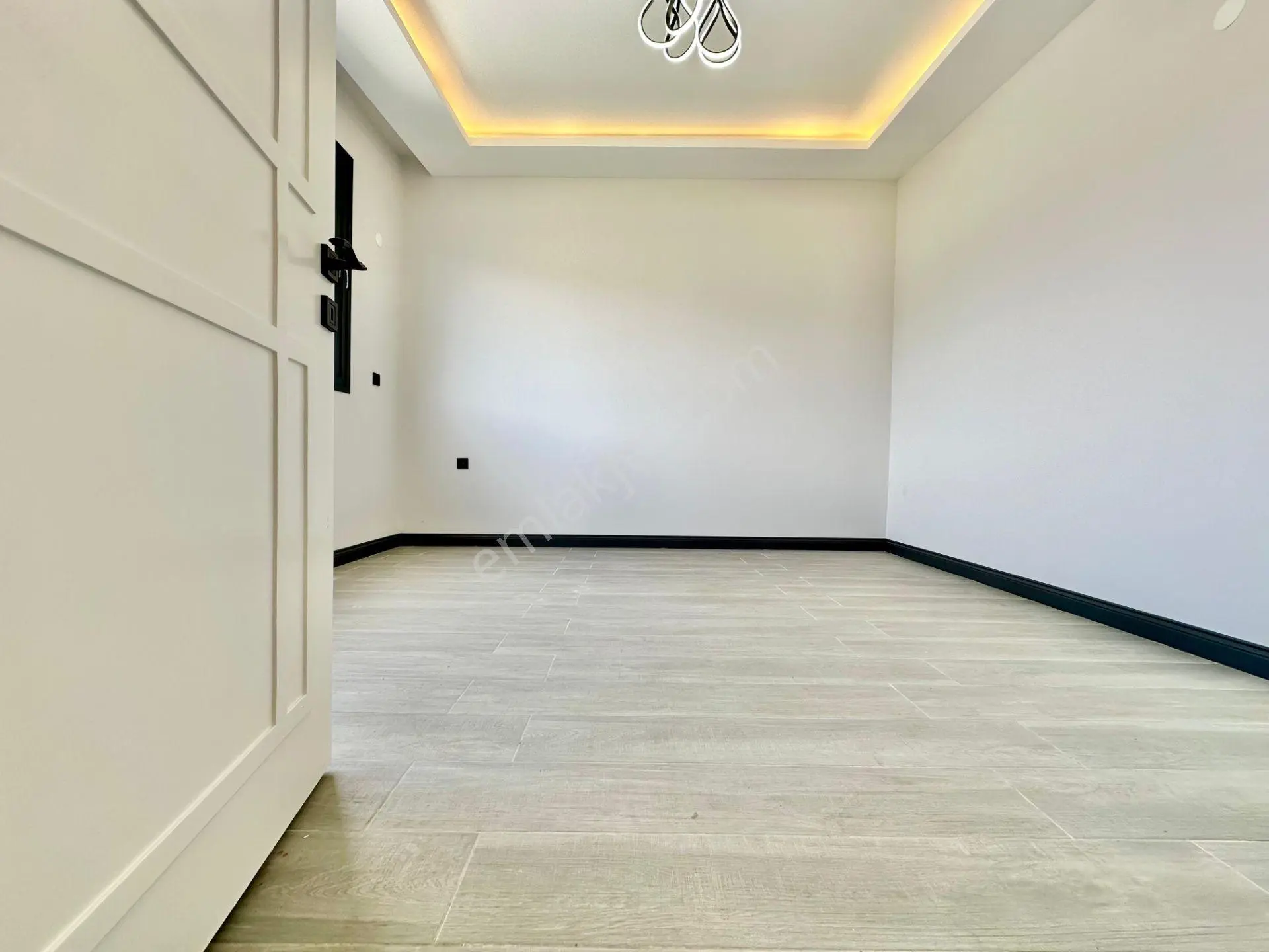 ꧁ Ay Emlak'tan꧂ Denize 100 M Kazdağı Manzaralı Geniş Teraslı 4+1 Yazlık Ev — fotoğraf 24