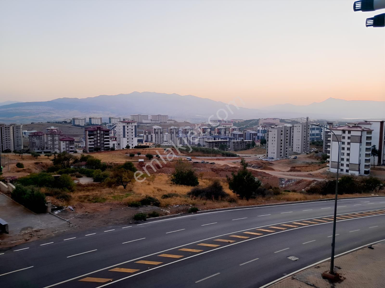 Doğruev'Den Satılık Cadde Üzeri Yeni Yapı 3+1 Daire