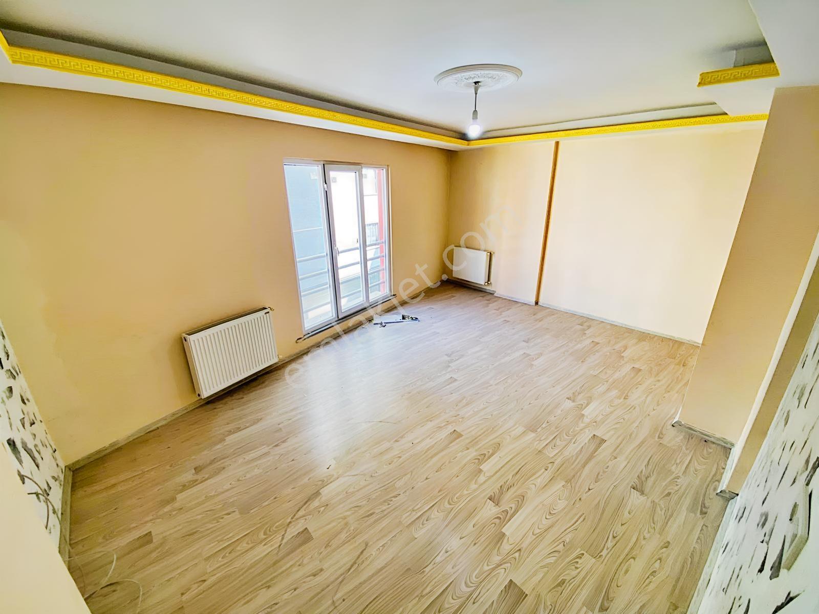 Az-er Yapı'dan Ara Kat 90m2 İskanlı Kombili Satılık 2+1 Daire!!! — fotoğraf 2