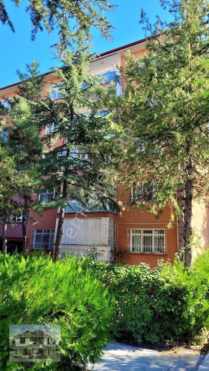 Genç Emlaktan Örnek Mahallesinde Site İçi Meclis Bloklarında Satılık 3+1 Daire — fotoğraf 9
