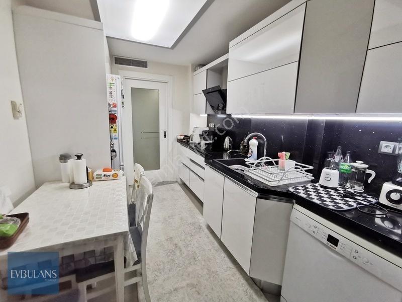 Bostanlı Villalar Semti Park Cephe Ara Kat Köşe 3+1 Daire — fotoğraf 12