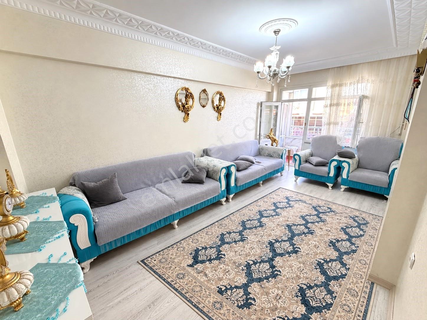 Tevfikbey'de 3 Katlı Binada 2+1 90m2 Masrafsız 1.kat Esra Emlak — fotoğraf 6