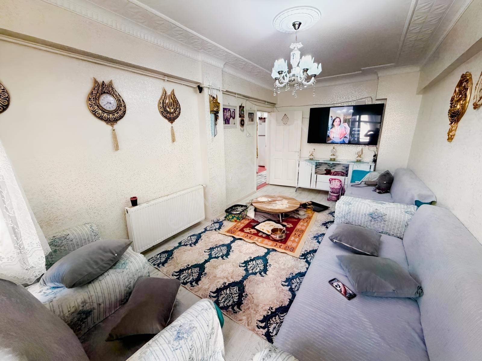 Tevfikbey'de 3 Katlı Binada 2+1 90m2 Masrafsız 1.kat Esra Emlak — fotoğraf 7
