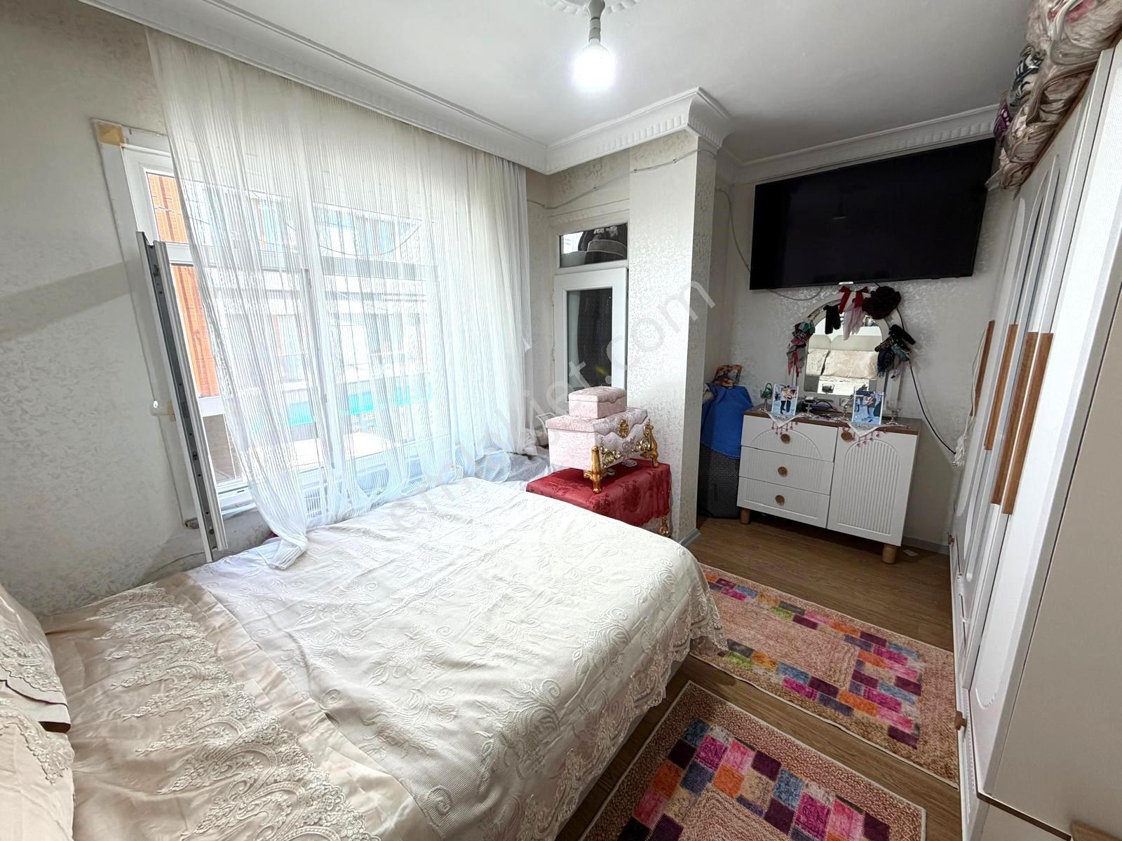 Tevfikbey'de 3 Katlı Binada 2+1 90m2 Masrafsız 1.kat Esra Emlak — fotoğraf 13