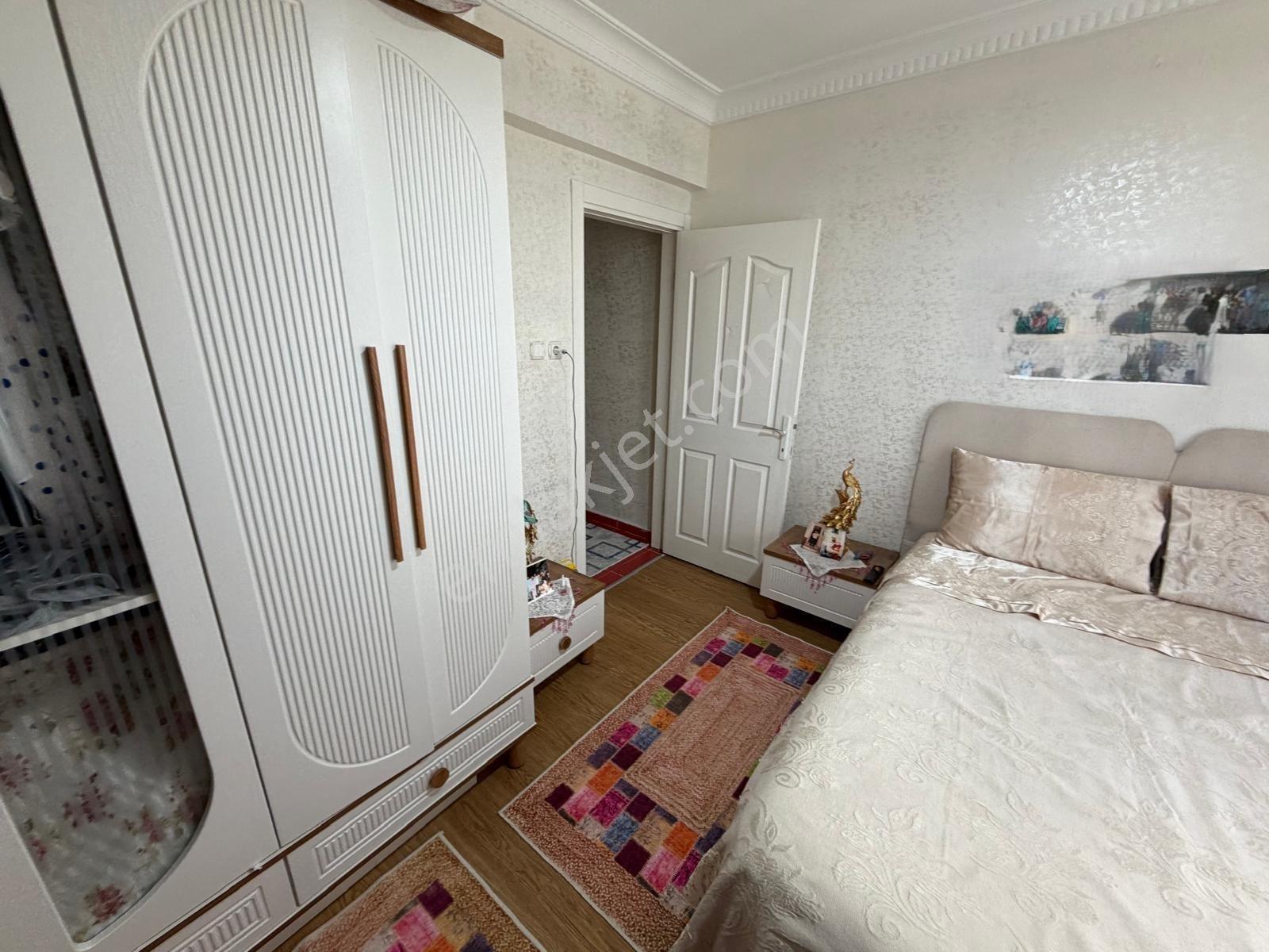 Tevfikbey'de 3 Katlı Binada 2+1 90m2 Masrafsız 1.kat Esra Emlak — fotoğraf 21