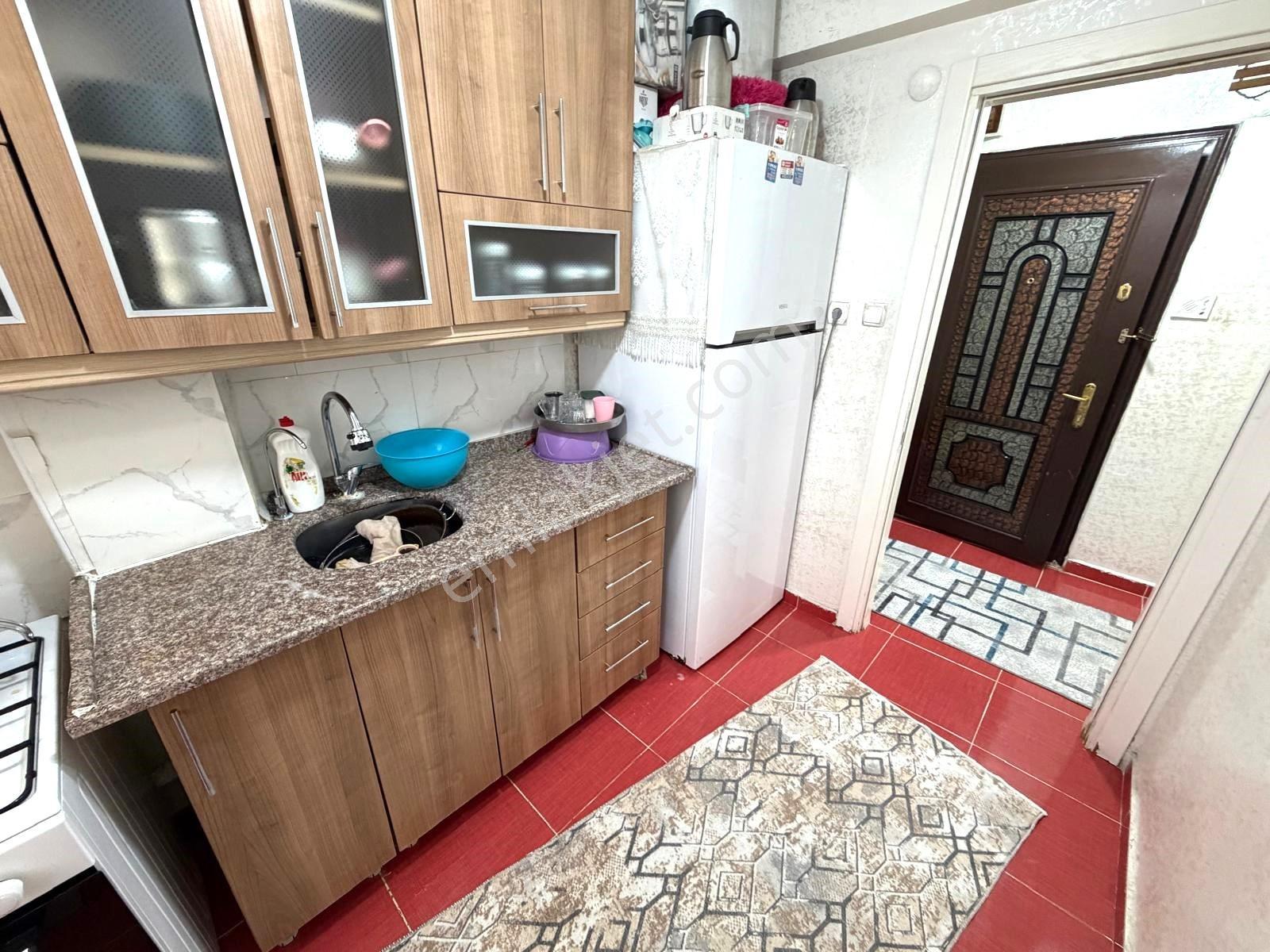Tevfikbey'de 3 Katlı Binada 2+1 90m2 Masrafsız 1.kat Esra Emlak — fotoğraf 27