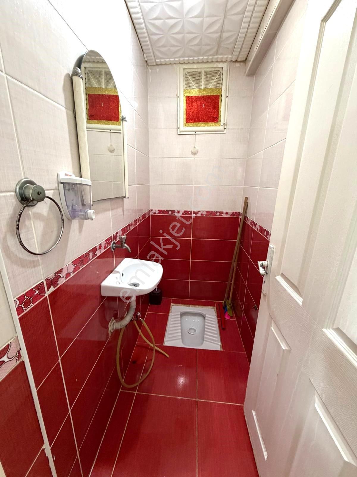 Tevfikbey'de 3 Katlı Binada 2+1 90m2 Masrafsız 1.kat Esra Emlak — fotoğraf 32