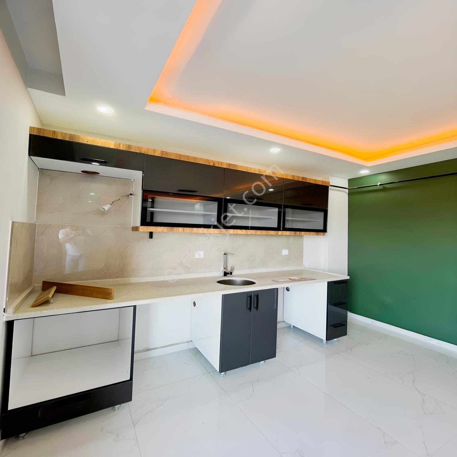 Yuvakuran'dan Center Avm Bölgesinde Lüx Havuzlu Site İçinde 1+1 — fotoğraf 5