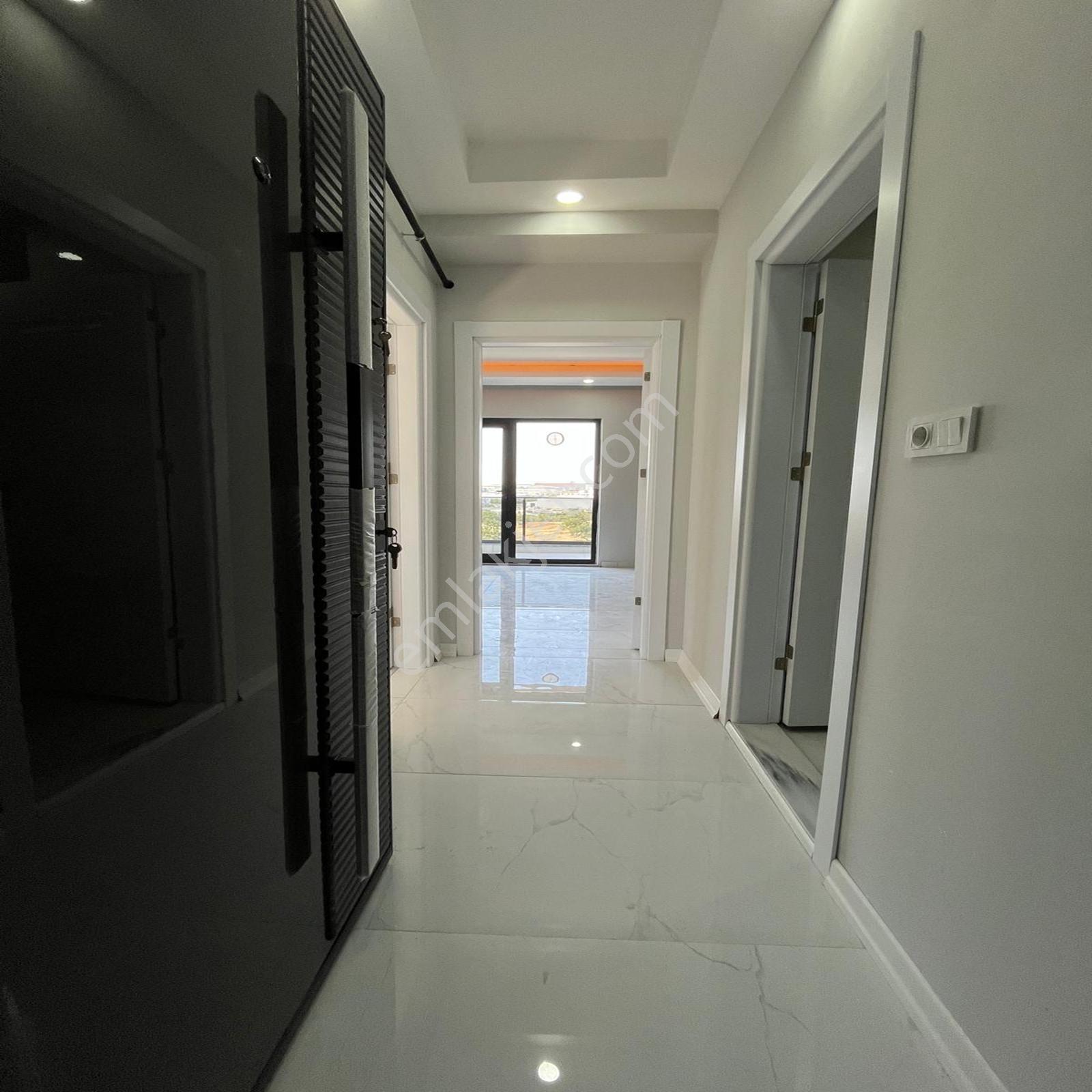 Yuvakuran'dan Center Avm Bölgesinde Lüx Havuzlu Site İçinde 1+1 — fotoğraf 15