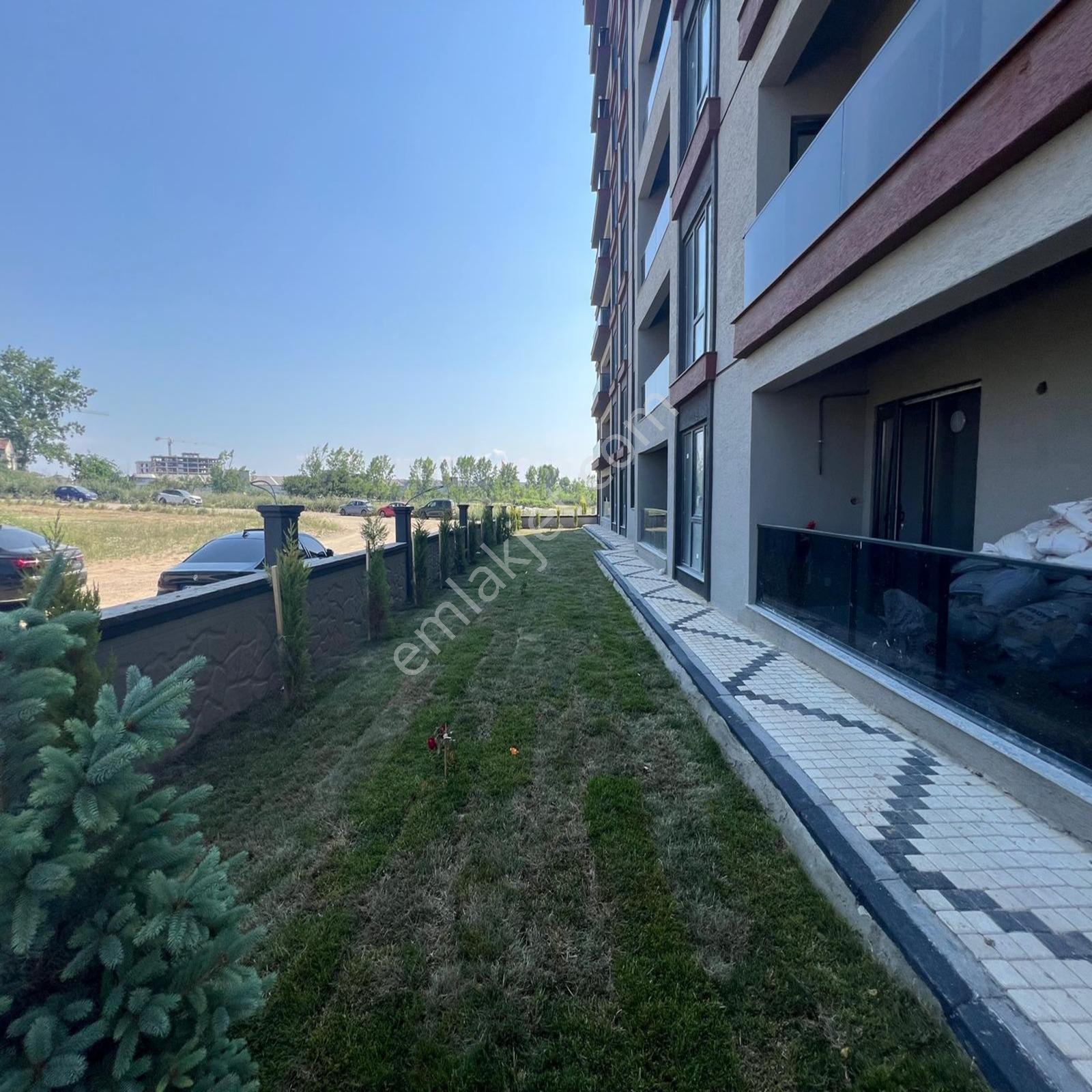 Yuvakuran'dan Center Avm Bölgesinde Lüx Havuzlu Site İçinde 1+1 — fotoğraf 28