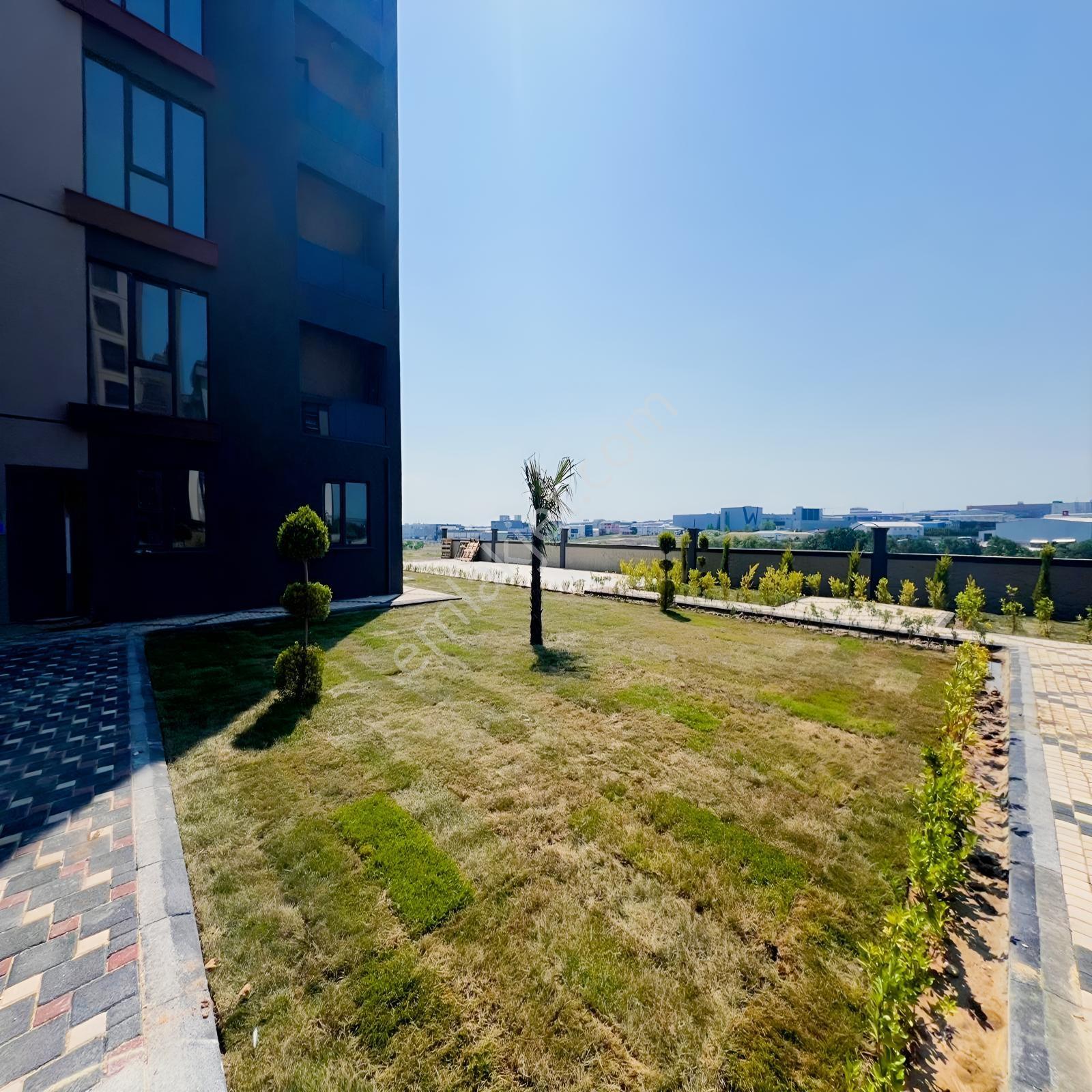 Yuvakuran'dan Center Avm Bölgesinde Lüx Havuzlu Site İçinde 1+1 — fotoğraf 30