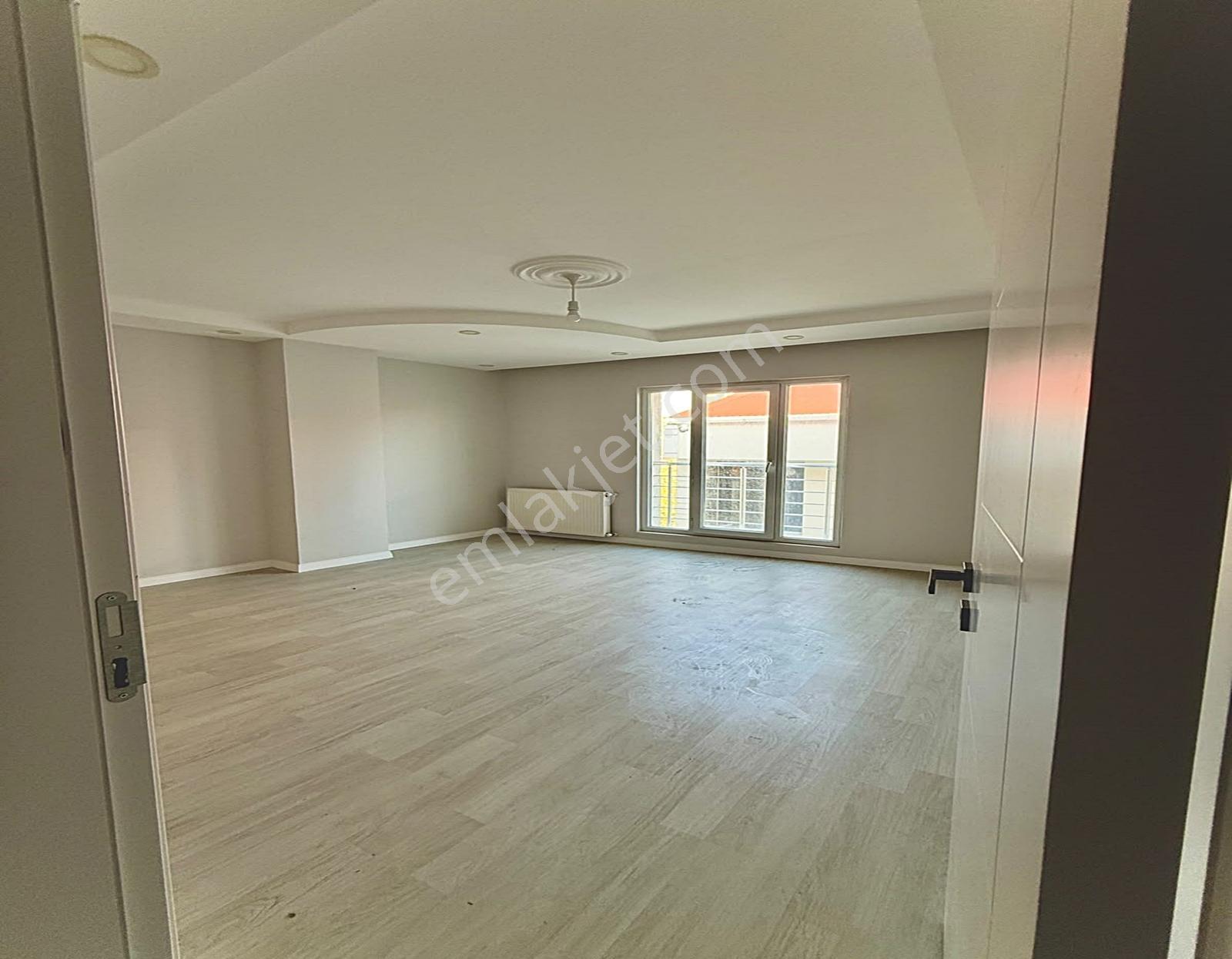 Beylikdüzü Arena'dan Yeşilkent Mahallesinde 2+1 Satılık Daire — fotoğraf 14