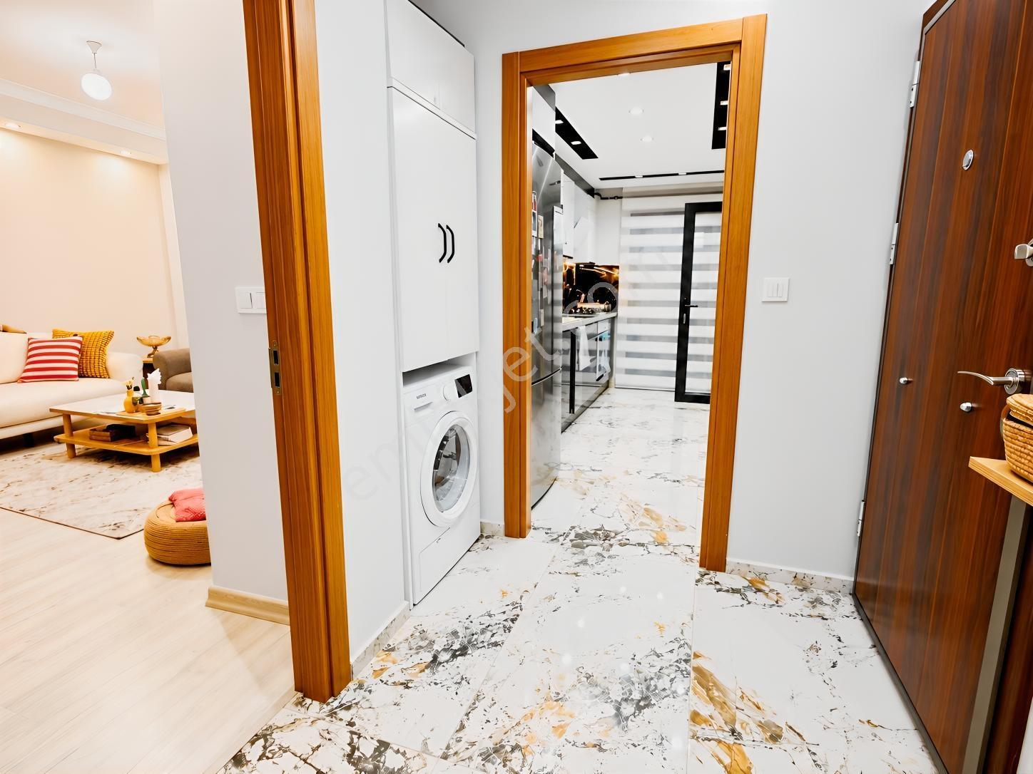 Akalın'dan Metin Oktay'da 3+1 | 130 M² | Ara Kat | Satılık Daire — fotoğraf 2