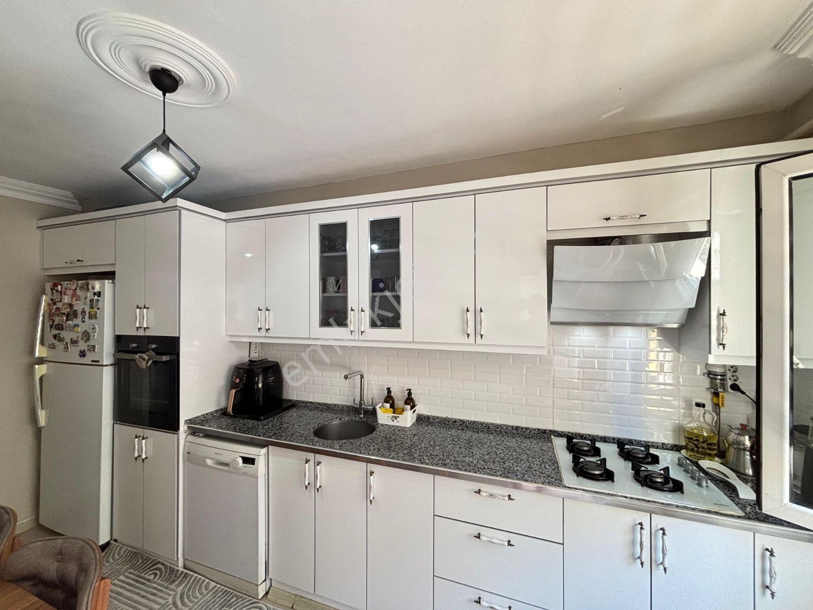 Şerefiye 3+1 Satılık Daire — fotoğraf 16