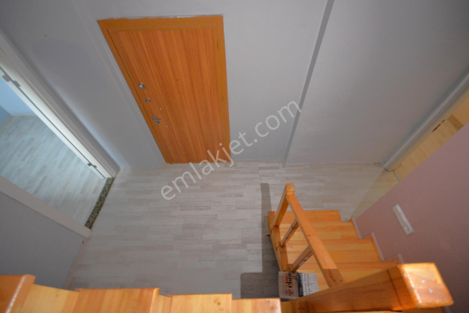 Satılık Toprak Temazsız!3 Banyolu Balkonlu 95 M2 Fırsat Daire! — fotoğraf 23