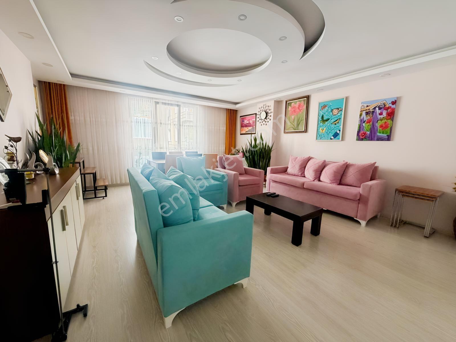 Yeşilovada Cennet Metrobüse 5 Dakika Mesafede Çok Geniş 3+1 — fotoğraf 9