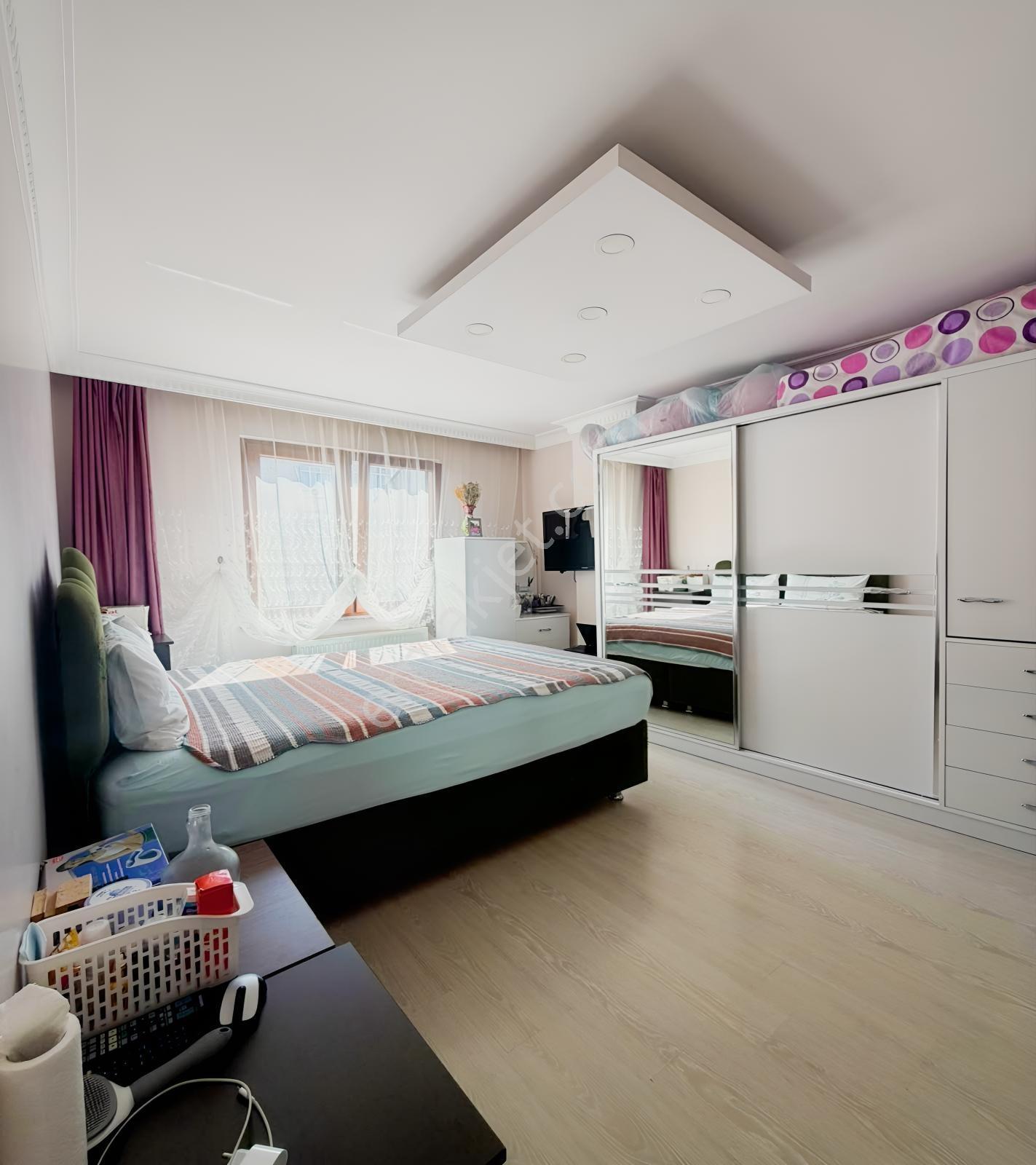 Yeşilovada Cennet Metrobüse 5 Dakika Mesafede Çok Geniş 3+1 — fotoğraf 11