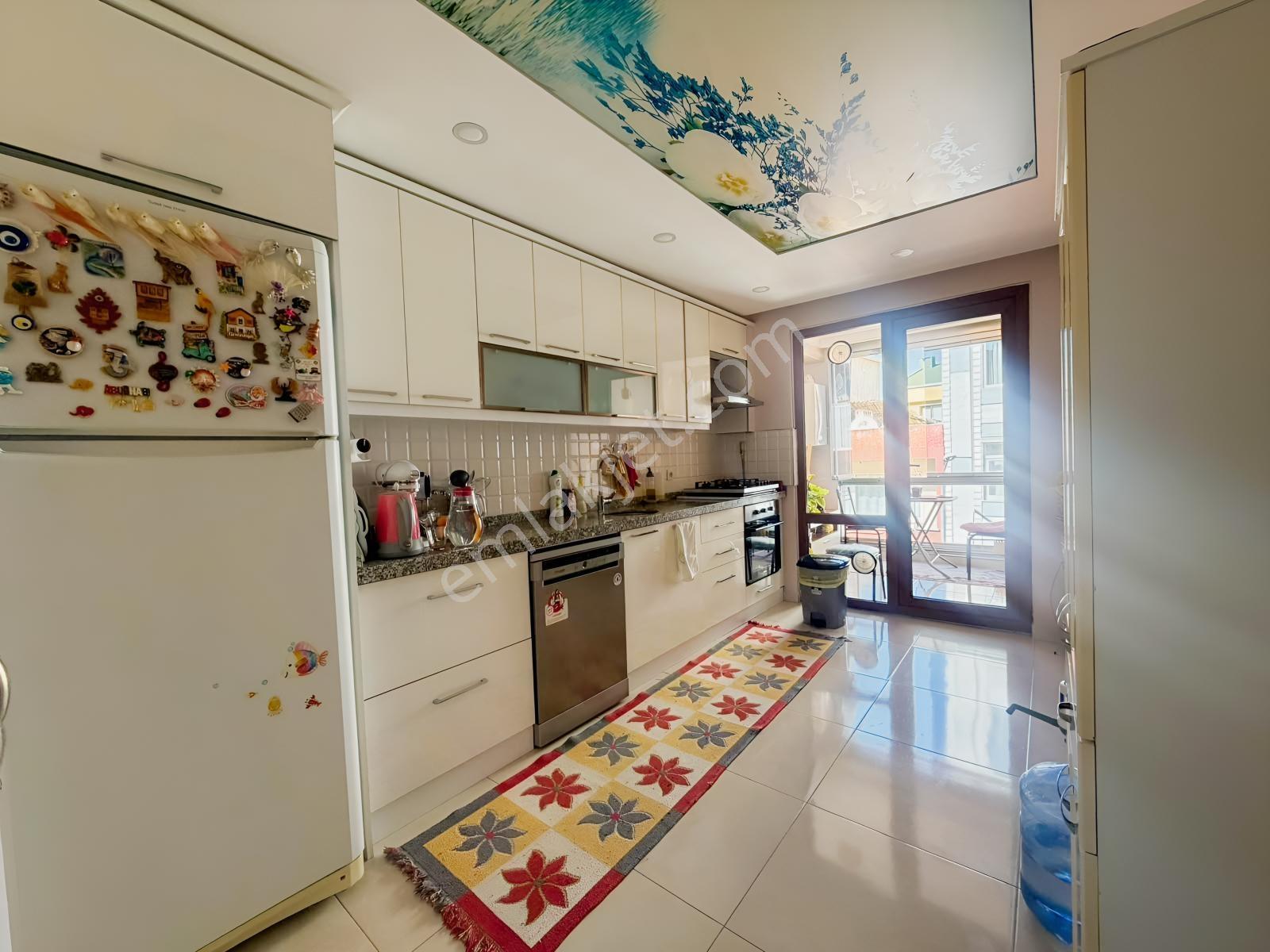Yeşilovada Cennet Metrobüse 5 Dakika Mesafede Çok Geniş 3+1 — fotoğraf 19