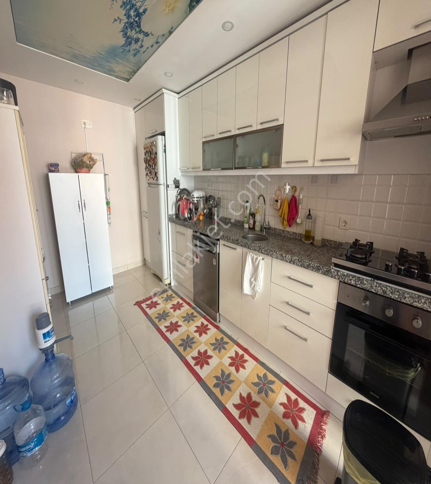 Yeşilovada Cennet Metrobüse 5 Dakika Mesafede Çok Geniş 3+1 — fotoğraf 20