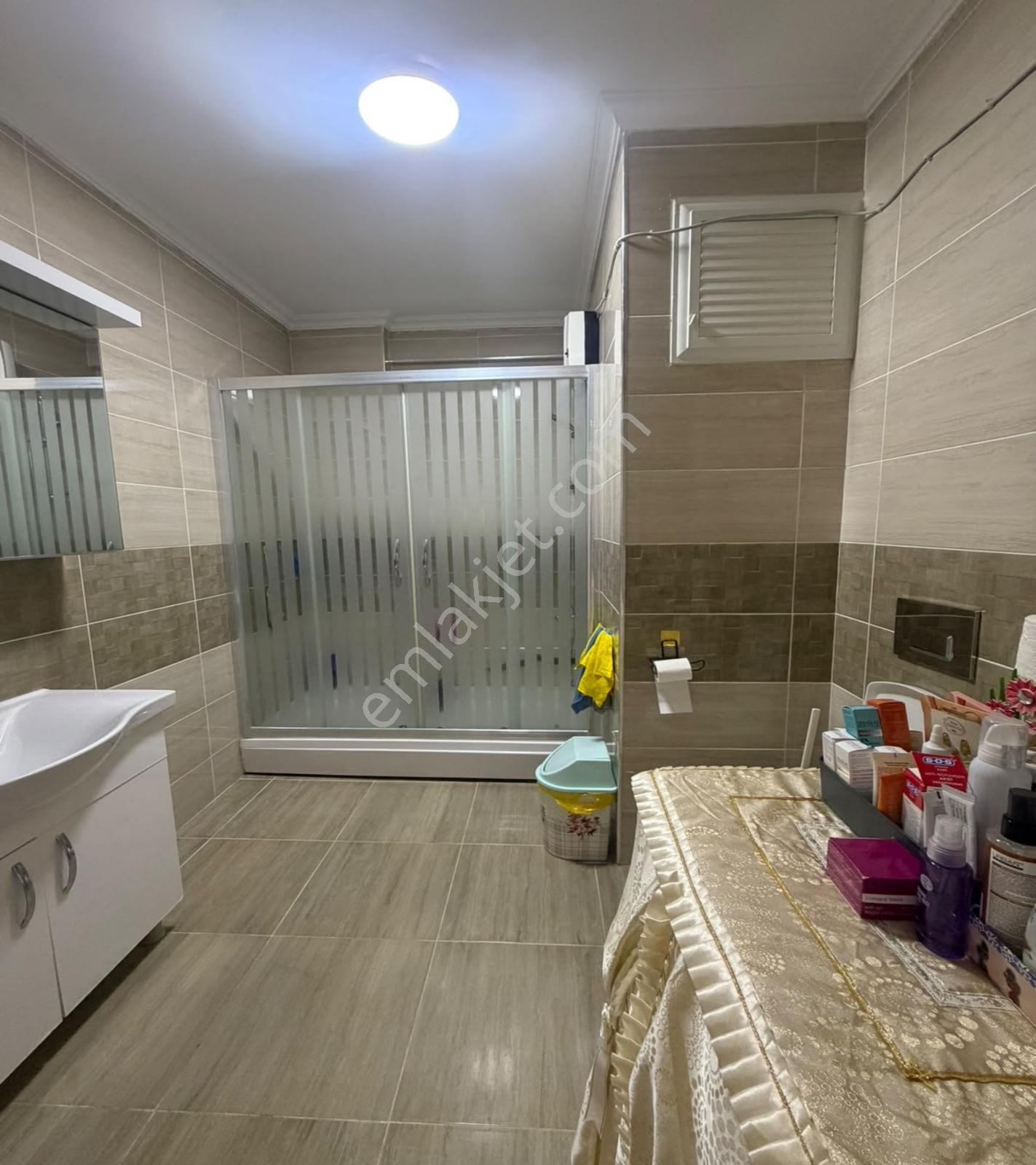 Yeşilovada Cennet Metrobüse 5 Dakika Mesafede Çok Geniş 3+1 — fotoğraf 30