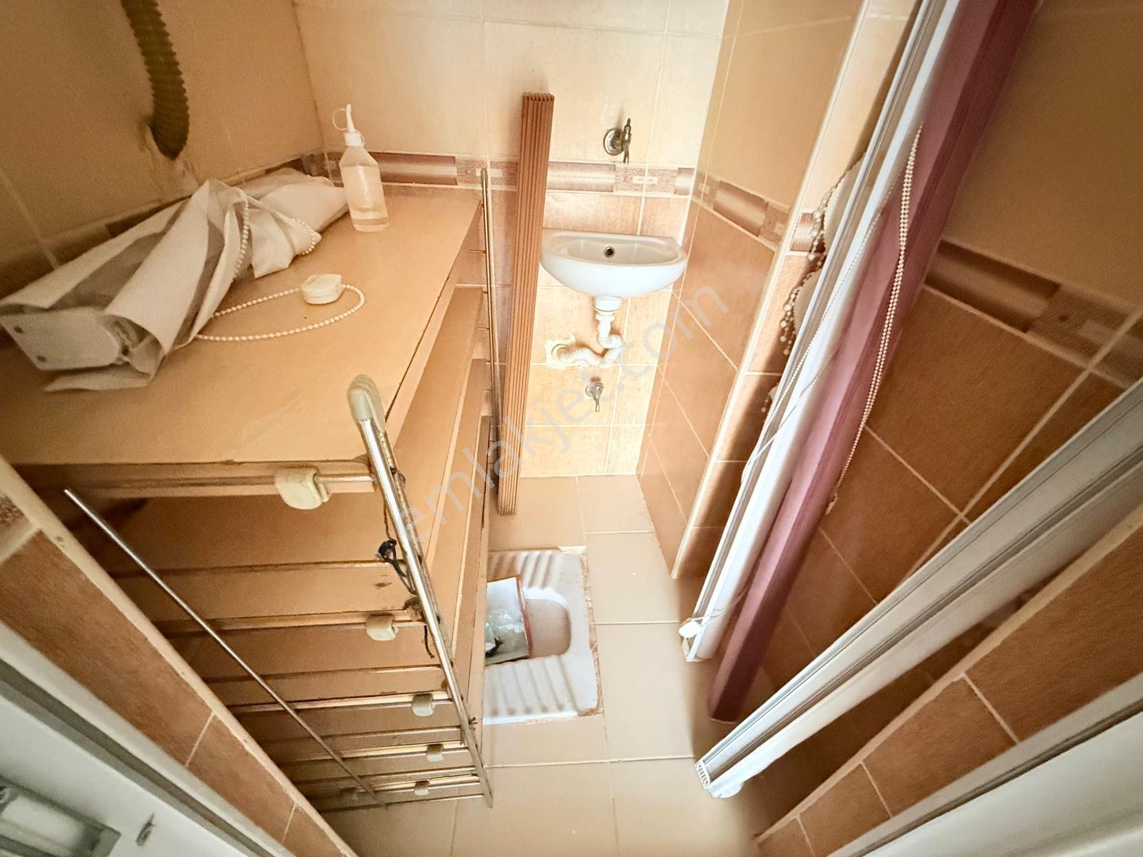 Arzu Emlaktan Gazi Mah Satılık Balkonlu 2+1 Arakat Daire — fotoğraf 25