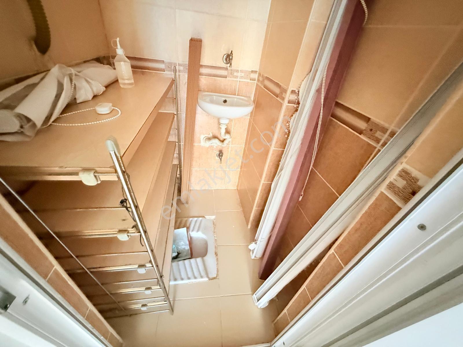 Arzu Emlaktan Gazi Mah Satılık Balkonlu 2+1 Arakat Daire — fotoğraf 27