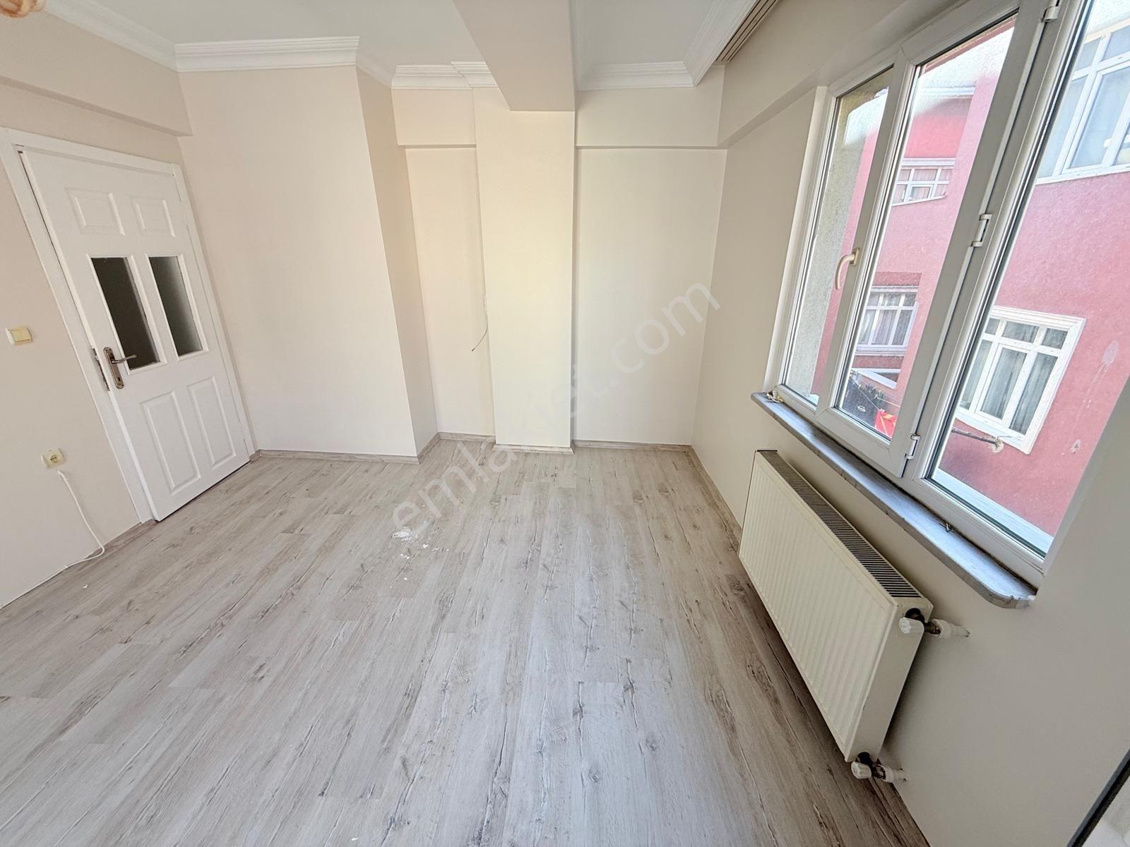 Arzu Emlaktan Gazi Mah Satılık Balkonlu 2+1 Arakat Daire — fotoğraf 39