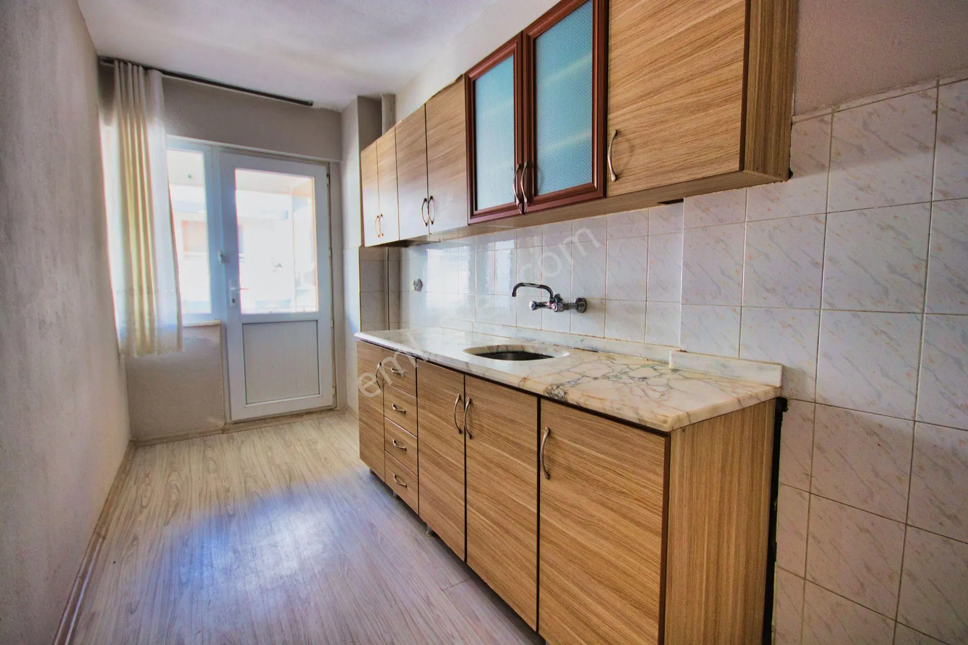Sadece Aktif'ten Akçay'da Satılık Denize 400mt Barbekülü Çift Wcli Ferah 2+1 Daire — fotoğraf 6